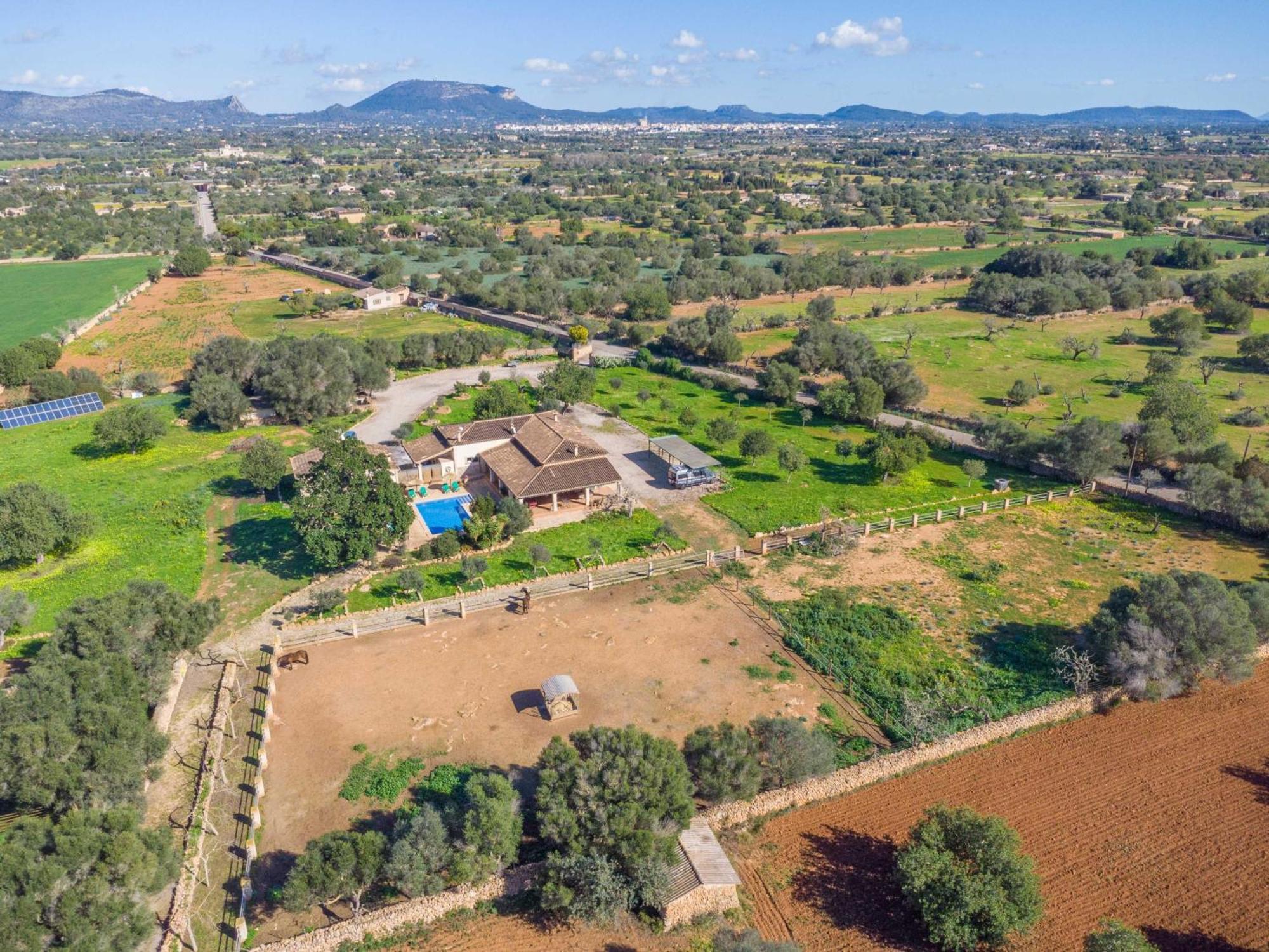 Na Poram Villa Лукмахор Екстериор снимка